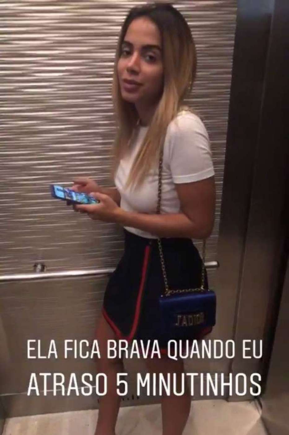 Anitta se irrita com atraso do marido, Thiago Magalhães - Reprodução Internet