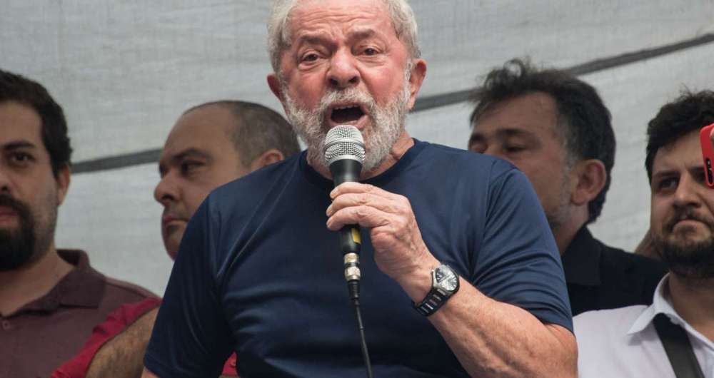 Ex-presidente Lula está preso na sede da PF em Curitiba