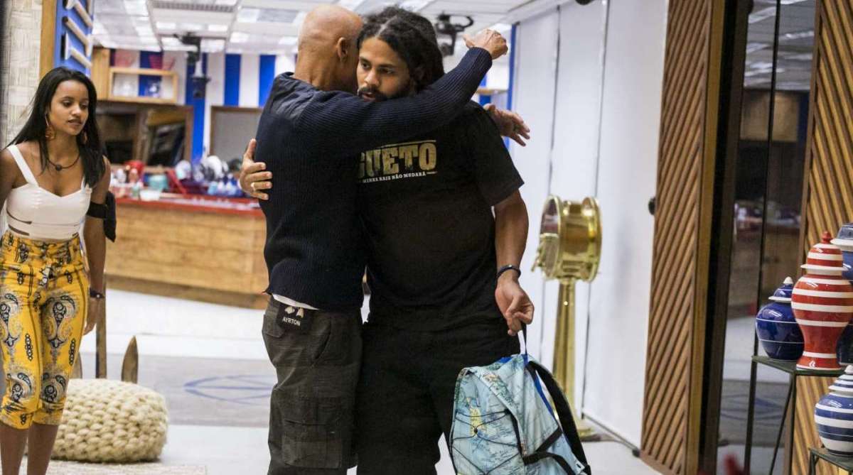 Globo/Paulo Belote
photoshop:ColorMode: 3
photoshop:DateCreated: 2018-04-08
photoshop:ICCProfile: Adobe RGB (1998)
signature: 76a5e7100eb2dc34cffaea6efeca47b853c928b51c3070a6fa8d6e703baa73e1
stRef:documentID: 76A5690254419C03B7488FC684AD5140
stRef:originalDocumentID: 76A5690254419C03B7488FC684AD5140
tiff:Make: Canon
tiff:Model: Canon EOS 6D Mark II
tiff:Orientation: 1
tiff:ResolutionUnit: 2
tiff:XResolution: 19998391/100000
tiff:YResolution: 19998391/100000
unknown: 2
xmp:CreateDate: 2018-04-09T00:36:45:76
xmp:CreatorTool: FotoWare FotoStation
xmp:MetadataDate: 2018-04-09T01:09:27-03:00
xmp:ModifyDate: 2018-04-09T01:09:27-03:00
xmpMM:DocumentID: xmp.did:28ad4924-58c6-7546-93ac-75c9a3a32271
xmpMM:InstanceID: xmp.iid:28ad4924-58c6-7546-93ac-75c9a3a32271
xmpMM:OriginalDocumentID: 76A5690254419C03B7488FC684AD5140
Profiles:
Profile-8bim: 734 bytes
Profile-exif: 11904 bytes
Profile-icc: 560 bytes
Profile-iptc: 666 bytes