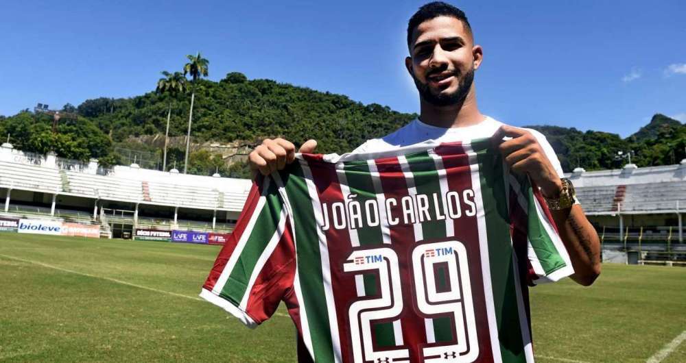 João Carlos é o novo reforço do Fluminense