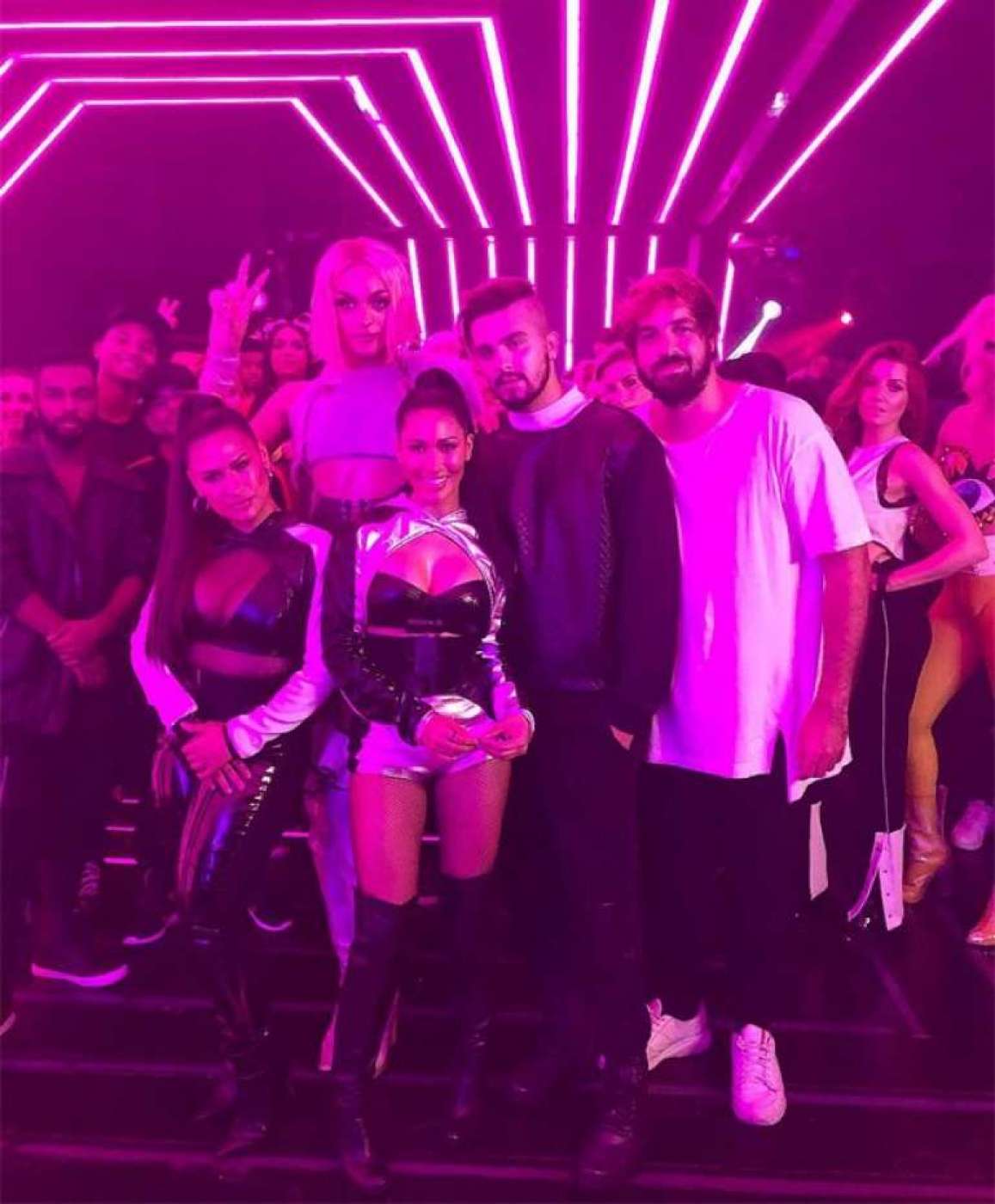 Simone e Simaria, Luan Santana e Pabllo Vittar gravam clipe juntos