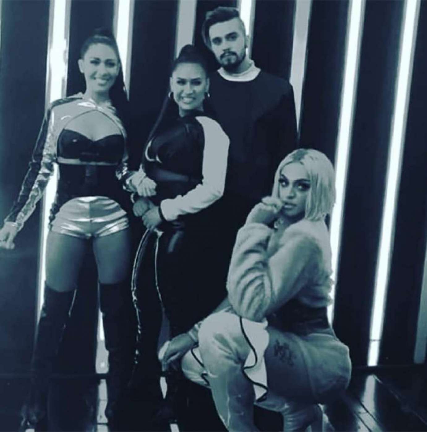 Simone e Simaria, Luan Santana e Pabllo Vittar gravam clipe juntos