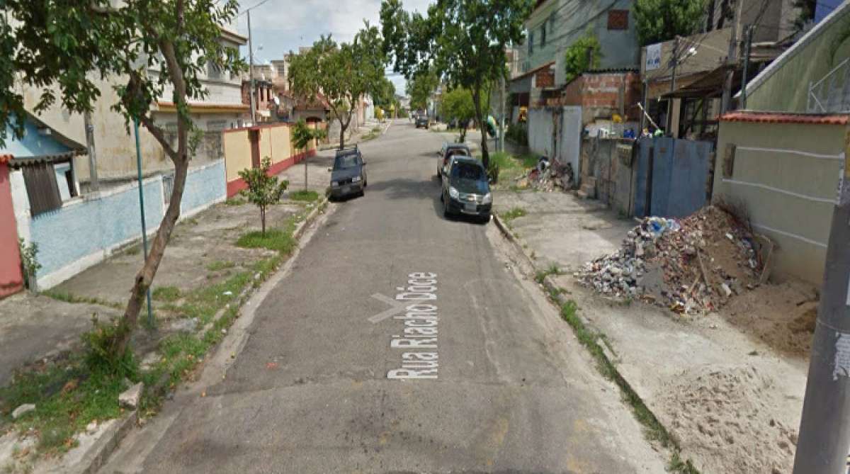 Mulher baleada na Zona Norte recebe alta. Na foto, rua em Oswaldo Cruz - Reprodução Google Maps