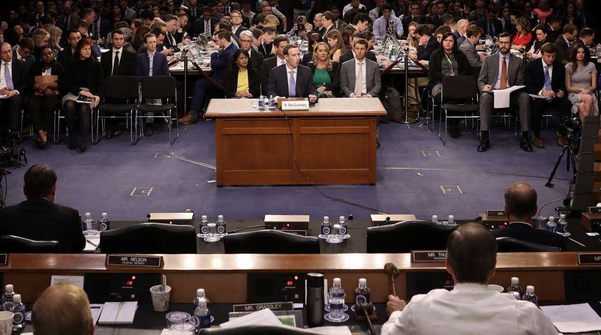 Mark Zuckerberg fala ao Senado dos Estados Unidos