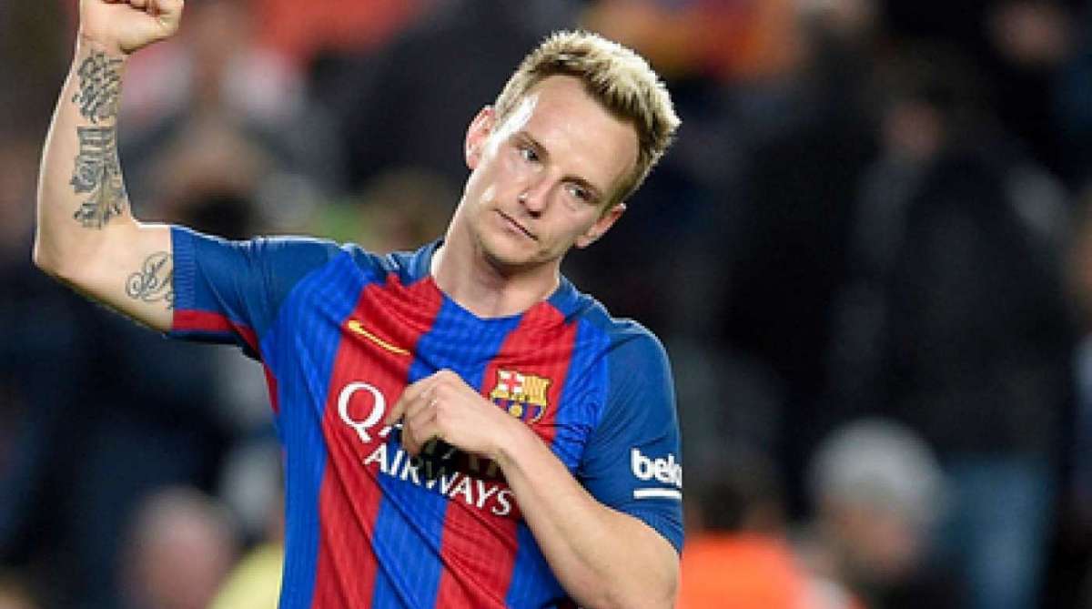 Rakitic sofreu fratura na mão - AFP