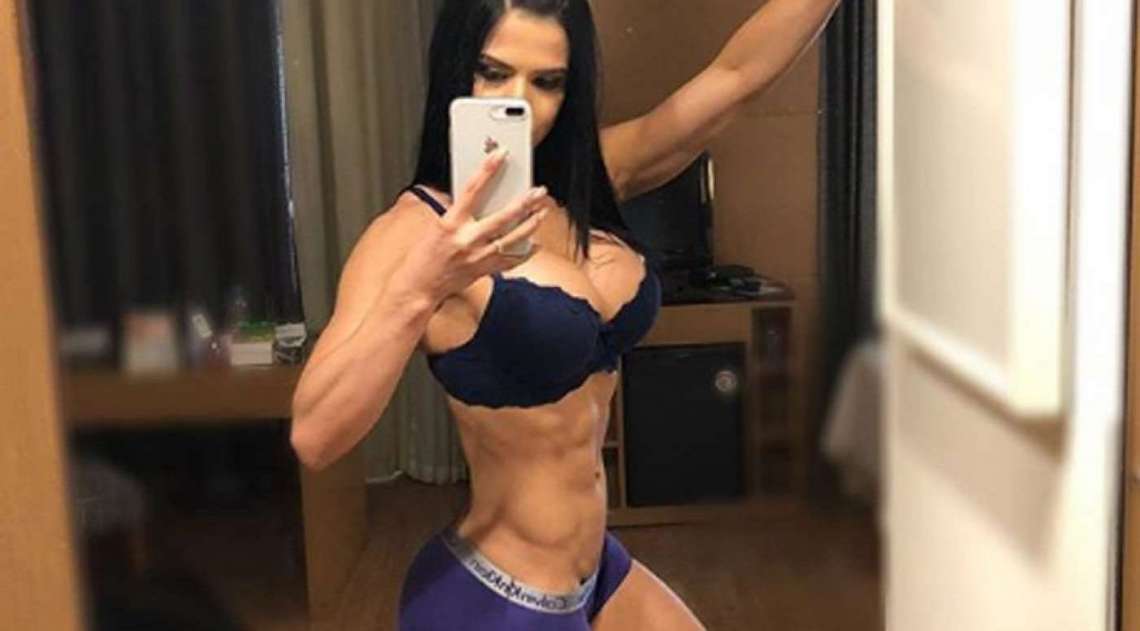 Eva Andressa faz sucesso nas redes sociais