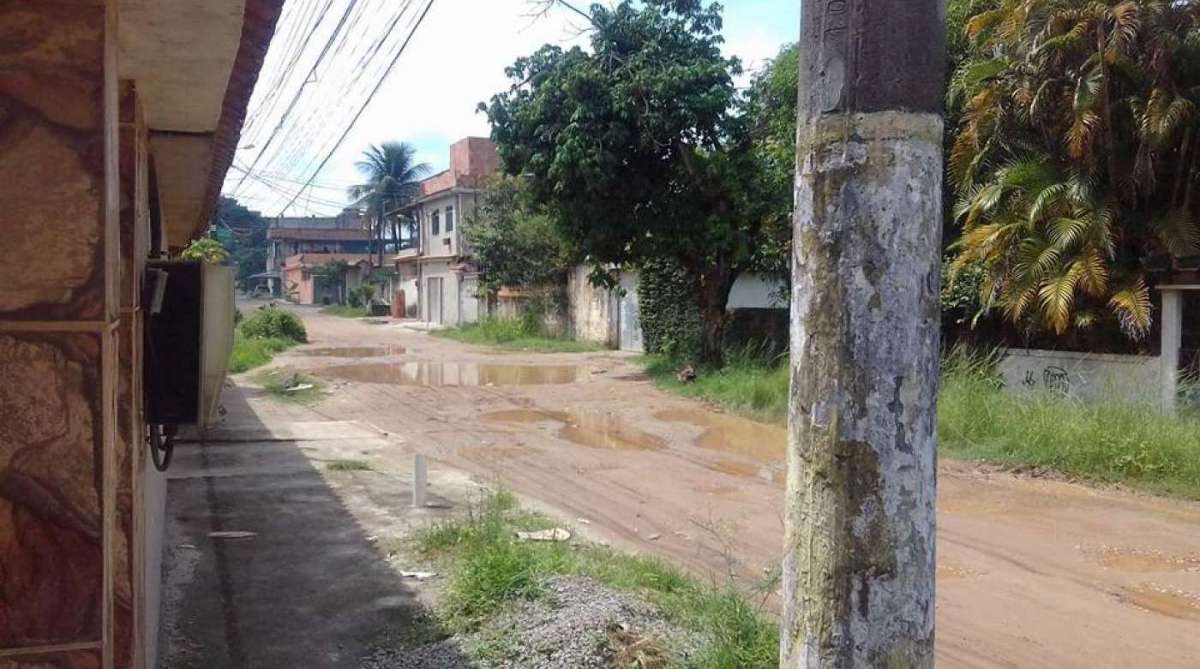 Moradores da Rua Ridel retratam a situação quando chove