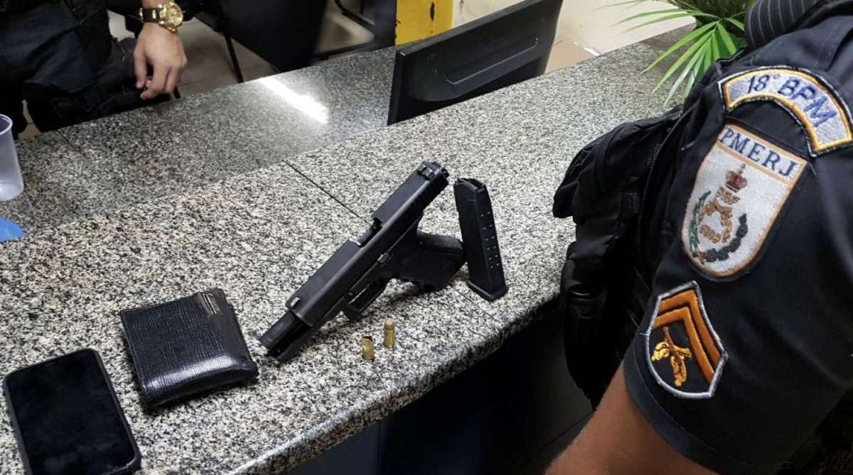 Material apreendido no caso da Freguesia