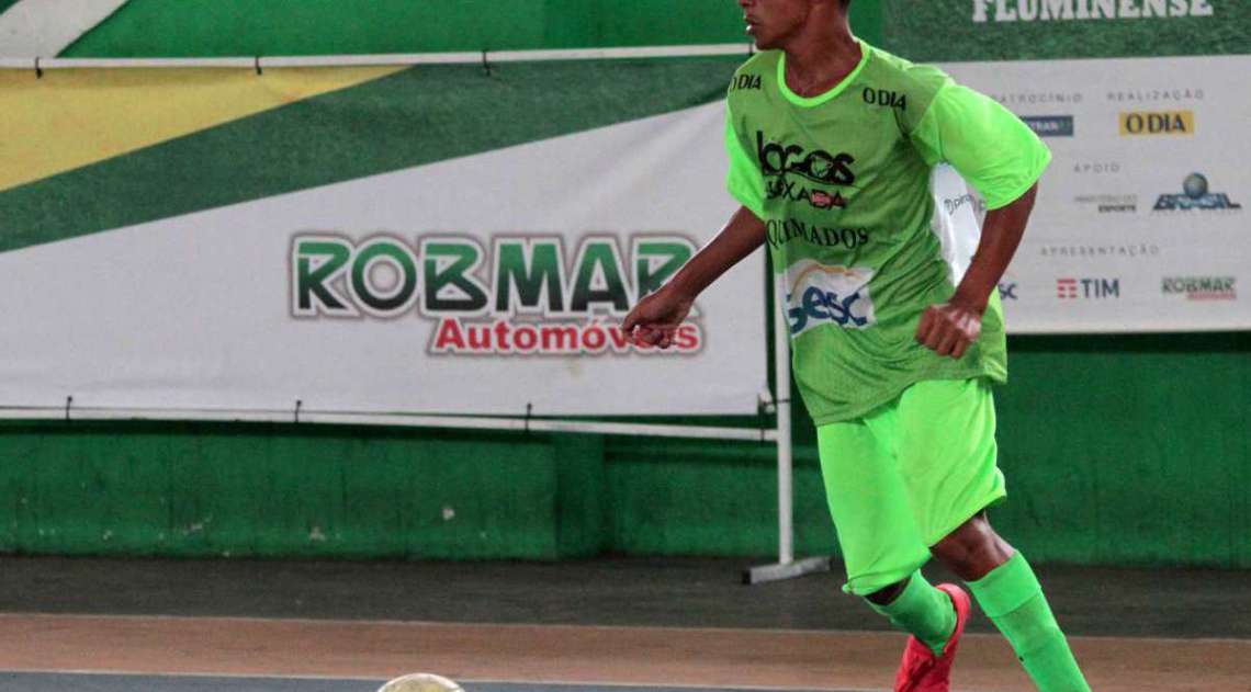 14/04/2018 - Caderno Baixada. Jogos da Baixada. Semi Final Futsal Masculino. Equipe Queimados e Mesquita. Foto: Fernanda Dias / Ag�ncia O Dia.