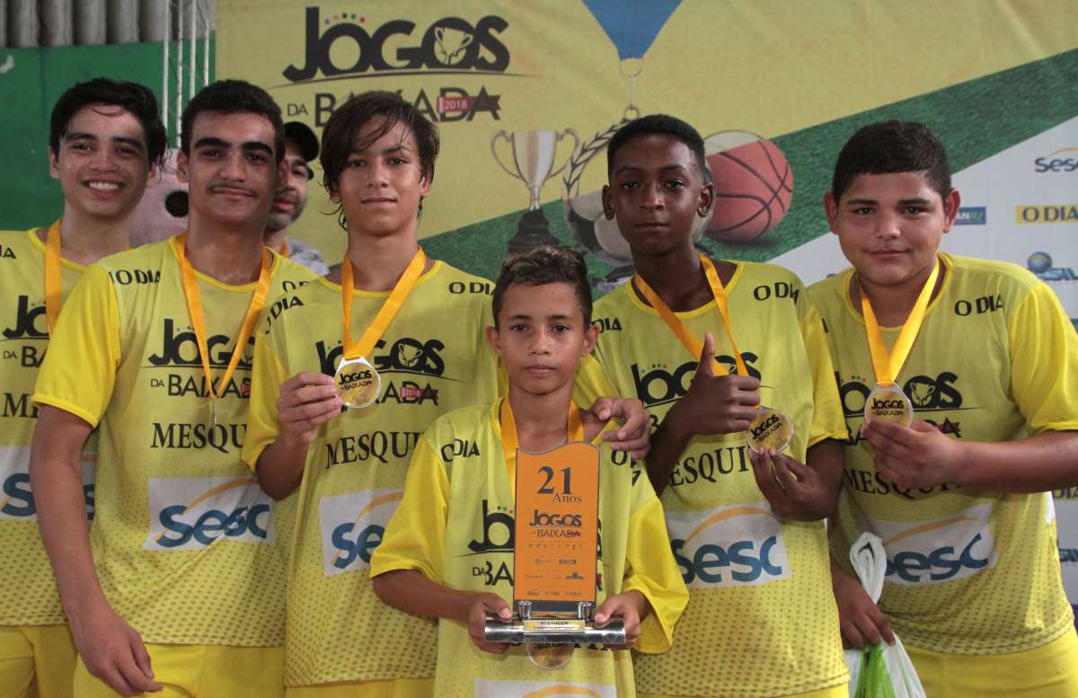 14/04/2018 - Caderno Baixada. Jogos da Baixada. Premiação Futsal Masculino Sub 14. Foto: Fernanda Dias / Agência O Dia.