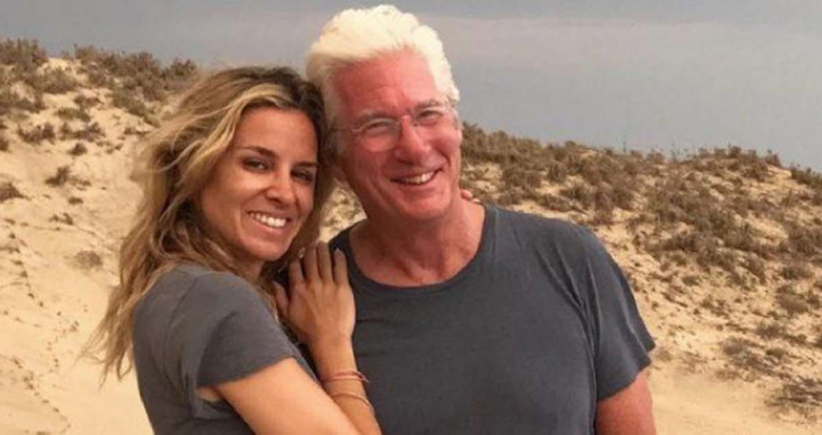 Alejandra Silva e Richard Gere se casaram em 2018 - Reprodução Internet