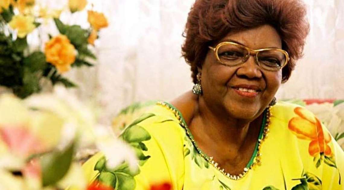 Dona Ivone Lara no projeto 'Flores em Vida'