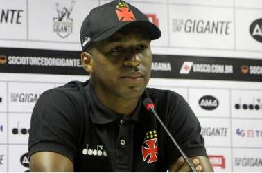 Candidato a cargo político, ex-jogador de Vasco e Flamengo sofre atentado