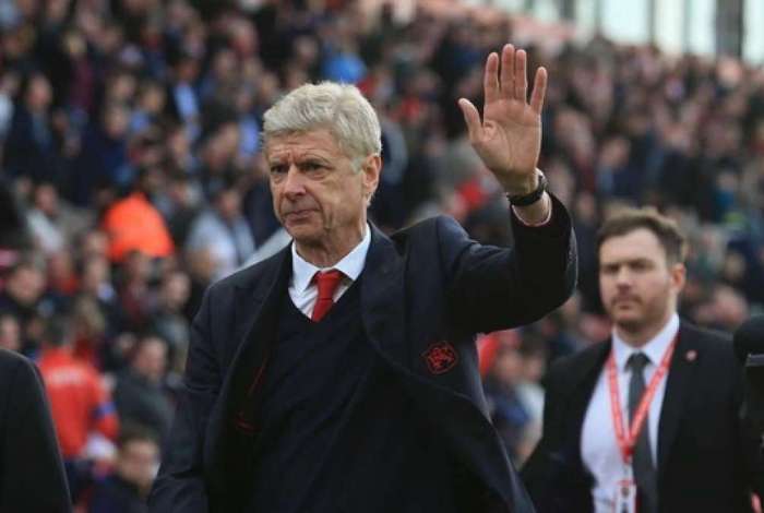 Wenger saiu do comando do Arsenal ap�s 22 anos