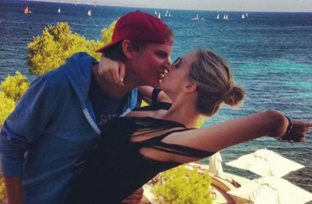DJ Avicii ao lado de sua ex-namorada, Emily - Instagram / @emilygoldberg89
