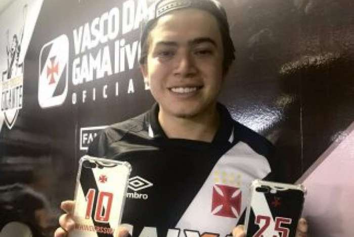 Whindersson Nunes � torcedor declarado do Vasco