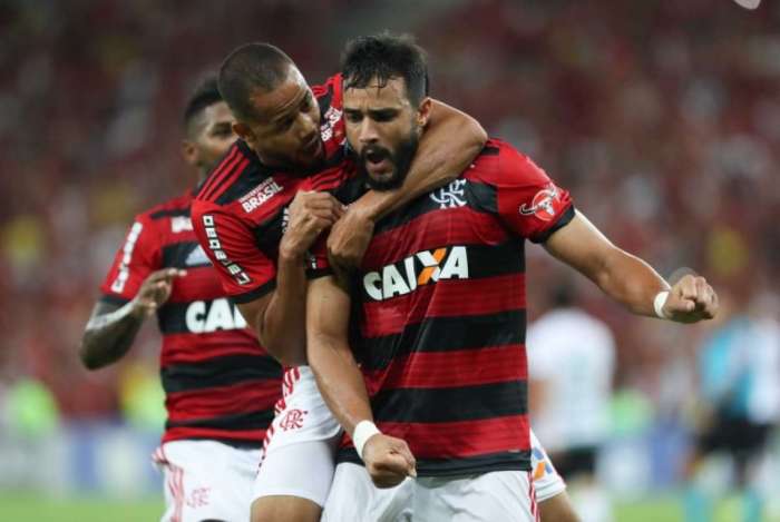 Dourado foi decisivo para o Flamengo