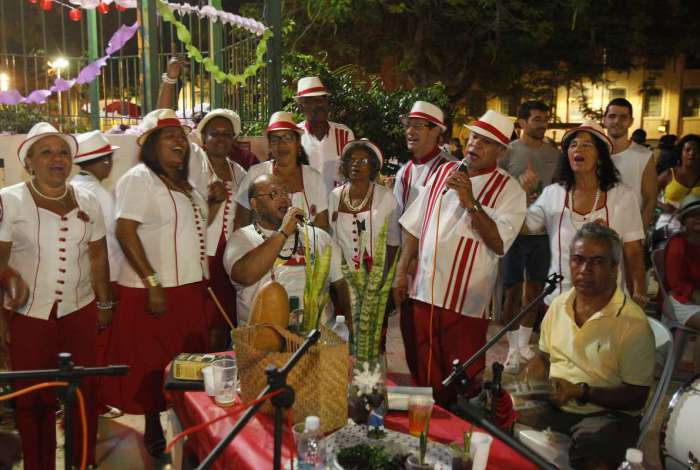 Samba homenageia o santo