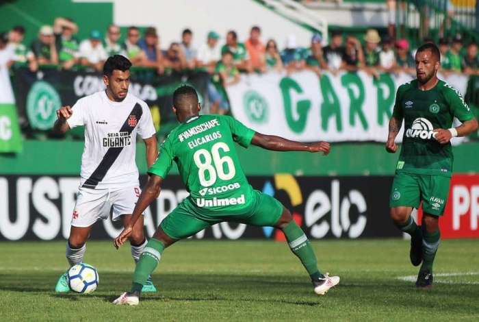 Vasco ficou no empate contra a Chapecoense 