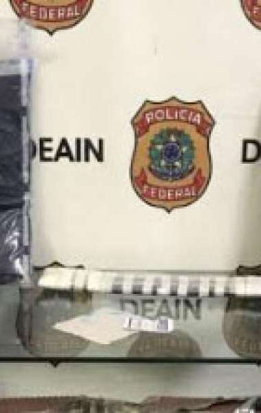 PF apreendeu 5,3 kg de drogas no Galeão - Divulgação