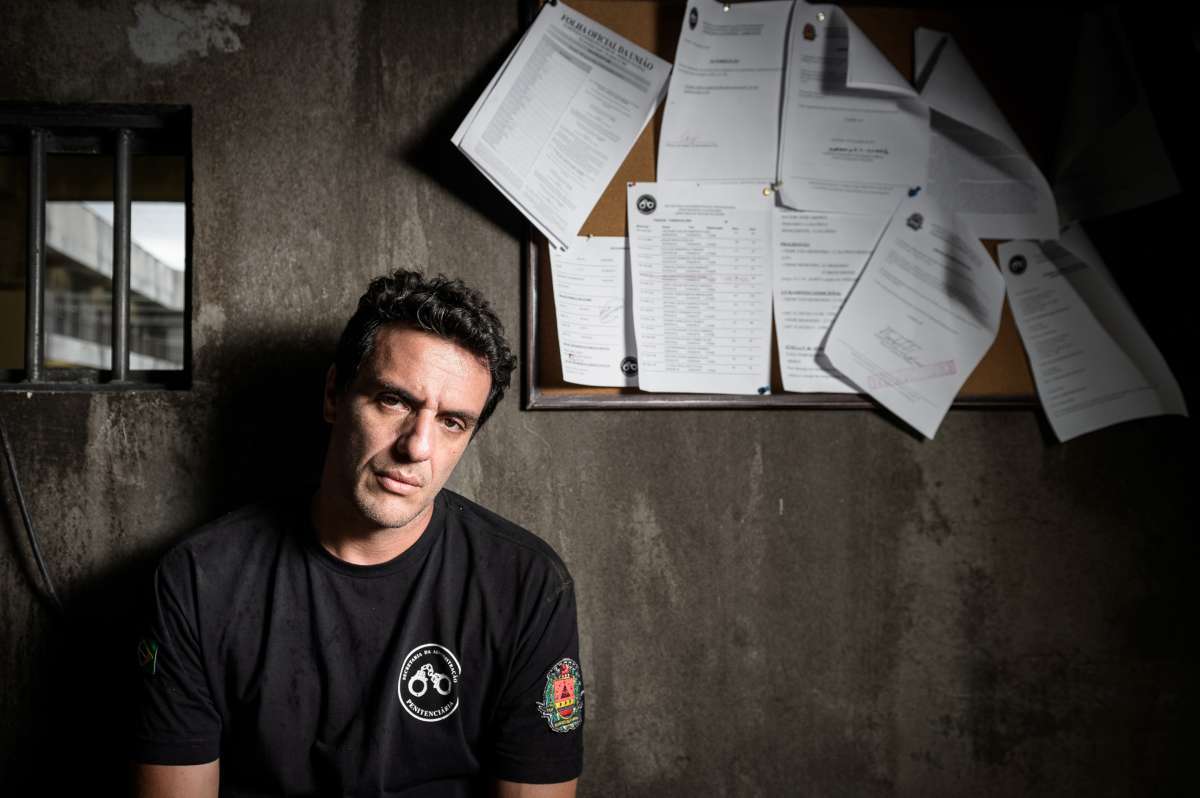 Rodrigo Lombardi, protagonista da série 'Carcereiros' - Ramon Vasconcelos