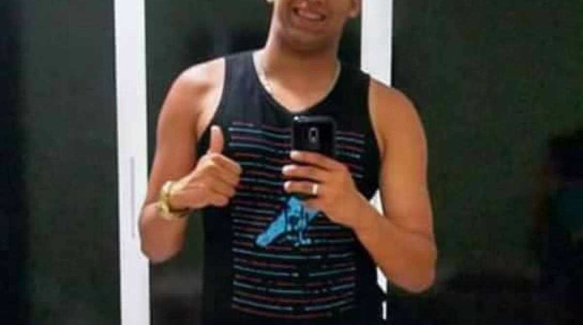 Michael Daniel Monteiro Davi - WhatsApp O DIA (21) 98762-8248