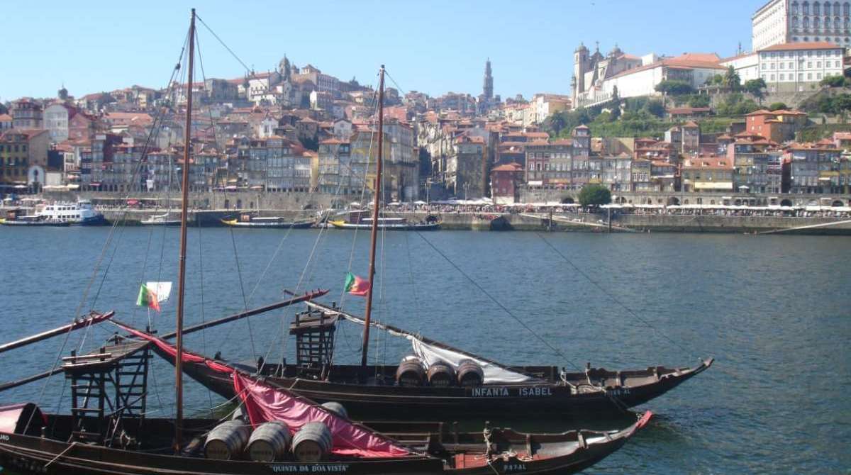 Pontos turísticos, como a cidade do Porto, estarão em exposição - divulgação