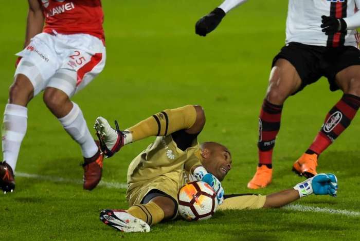 Flamengo não saiu do zero na Colômbia