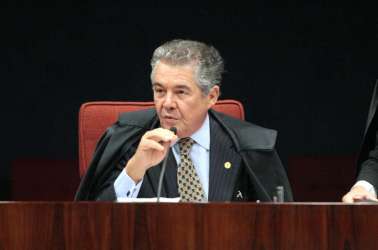 TSE manda suspender programa de Bolsonaro; fala de ex-ministro do STF é cortada