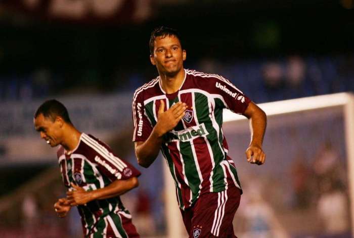 ELE � �DOLO
Com a camisa do Fluminense, Washington fez 84 jogos e marcou 44 gols