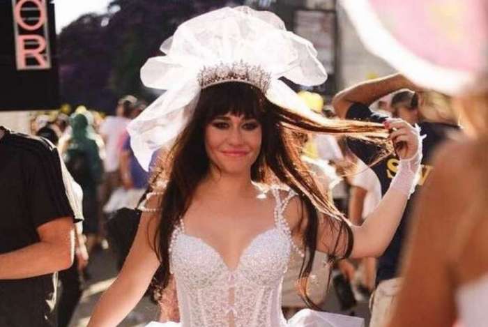 Alessandra Negrini no carnaval de 2015