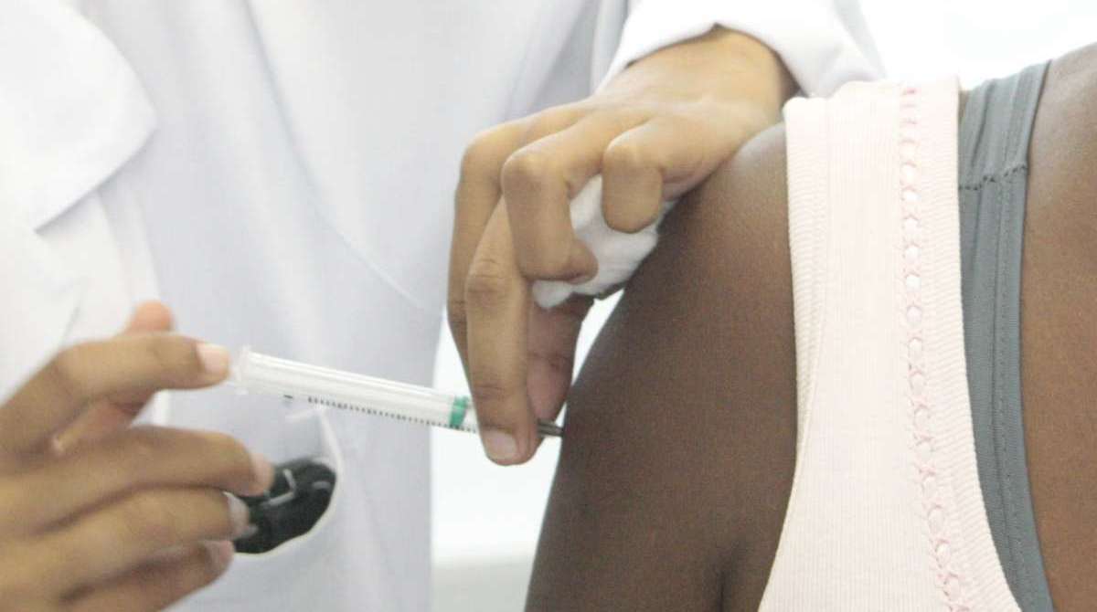 Vacina&ccedil;&atilde;o contra gripe no Rio ainda est&aacute; abaixo da meta - Divulga&ccedil;&atilde;o