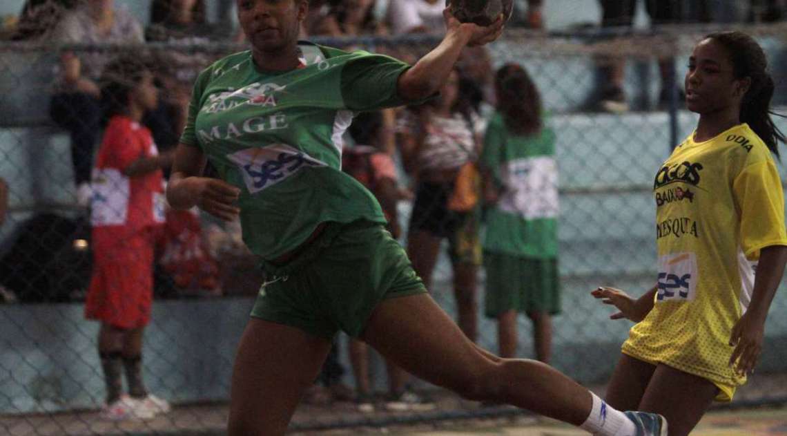 28/04/2018 - Caderno Baixada. Jogos da Baixada. Handbol feminino sub 17. Foto: Fernanda Dias / Ag�ncia O Dia.