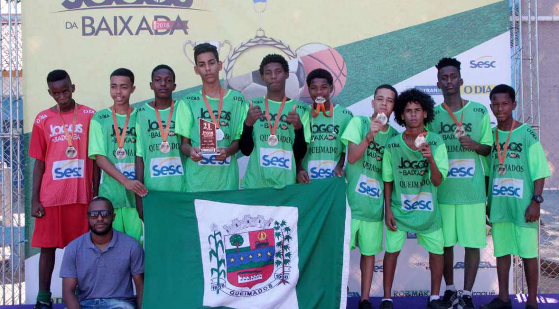 29/04/2018 - Caderno Baixada. Jogos da Baixada.Handbol Masculino equipe terceiro lugar Queimados. Foto: Fernanda Dias / Ag�ncia O Dia.