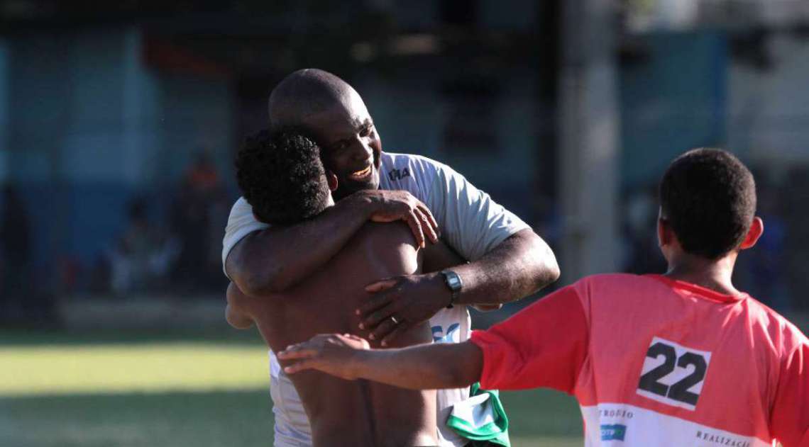 29/04/2018 - Caderno Baixada. Jogos da Baixada. Final Futebol de campo masculino. Mag� e Guapimirim. Mag� foi a equipe vencedora.Foto: Fernanda Dias / Ag�ncia O Dia.