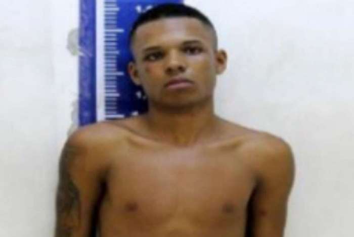 Criminoso foi preso ap�s ser baleado na porta do Salgado Filho