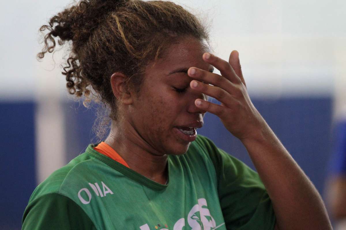 28/04/2018 - Caderno Baixada. Jogos da Baixada. Final Handbol feminino Duque de Caxias e Magé. Equipe de Magé foi a vencedora.Foto: Fernanda Dias / Agência O Dia.