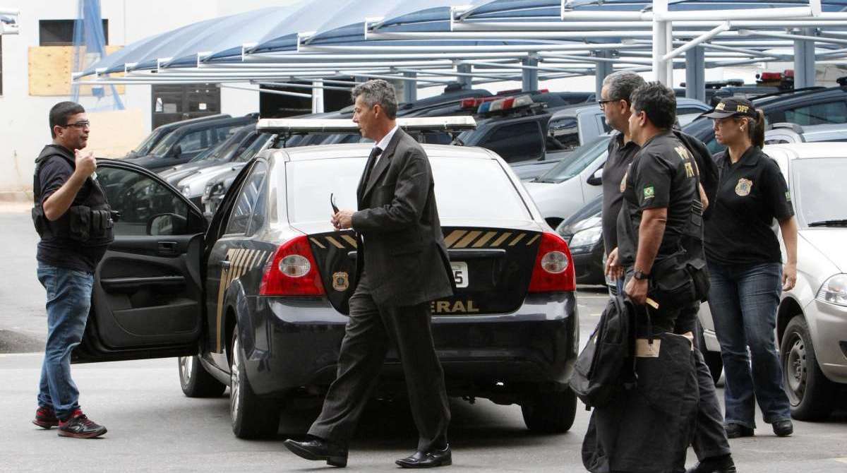 AGÊNCIA DE NOTÍCIAS - PARCEIRO - Desdobramento da Lava Jato, a Operação Câmbio, Desligo cumpre 43 mandados de prisão preventiva e dois de temporária na manhã desta quinta-feira (3) no Rio, São Paulo, Minas Gerais, Rio Grande do Sul e Distrito Federal, além do Paraguai e Uruguai. Foto: Onofre Veras/Parceiro/Agência O Dia