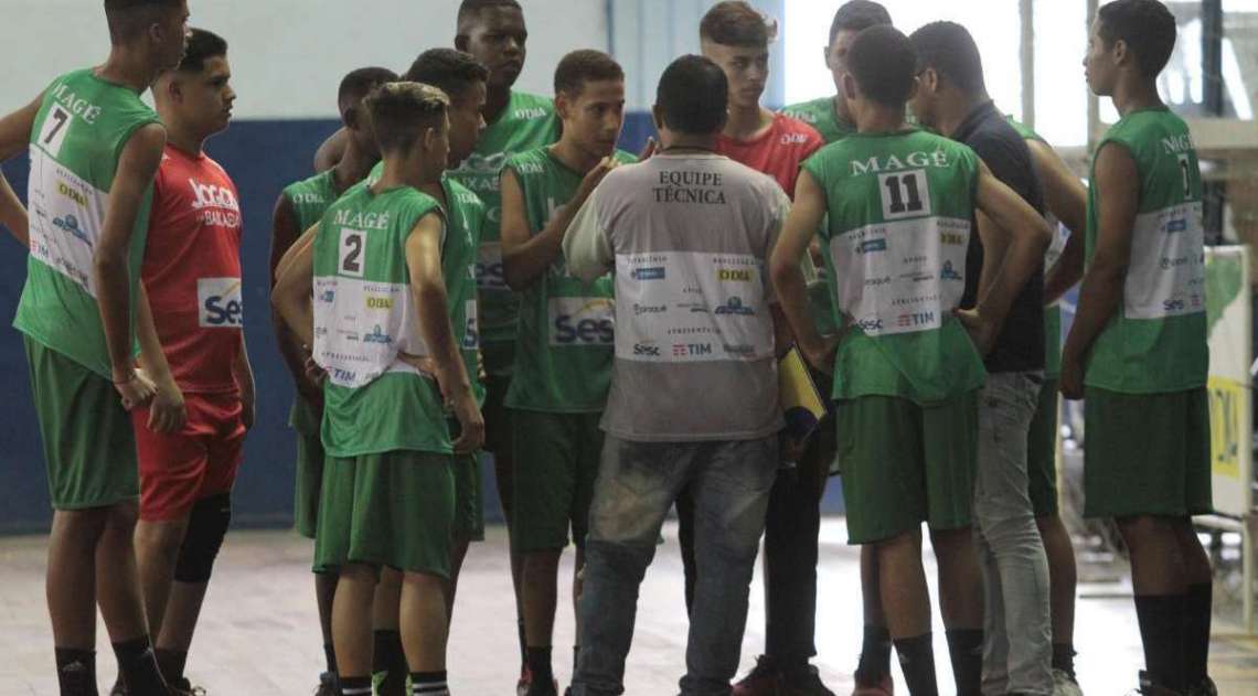 Nova Igua�u conquista ouro no handebol masculino sub-17 nos Jogos da Baixada