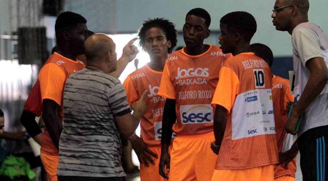 Nova Igua�u conquista ouro no handebol masculino sub-17 nos Jogos da Baixada