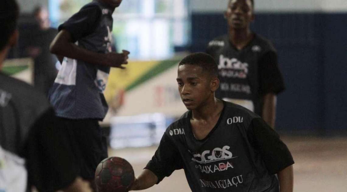 Nova Igua�u conquista ouro no handebol masculino sub-17 nos Jogos da Baixada