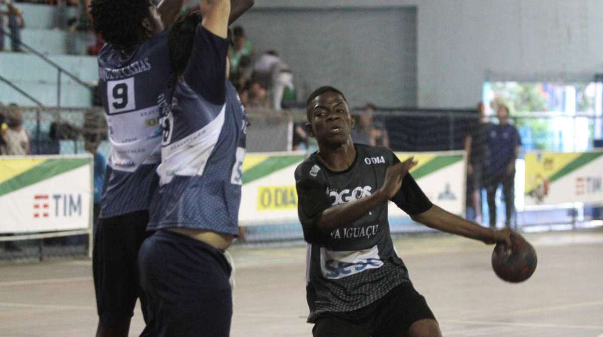 Nova Iguaçu conquista ouro no handebol masculino sub-17 nos Jogos da Baixada