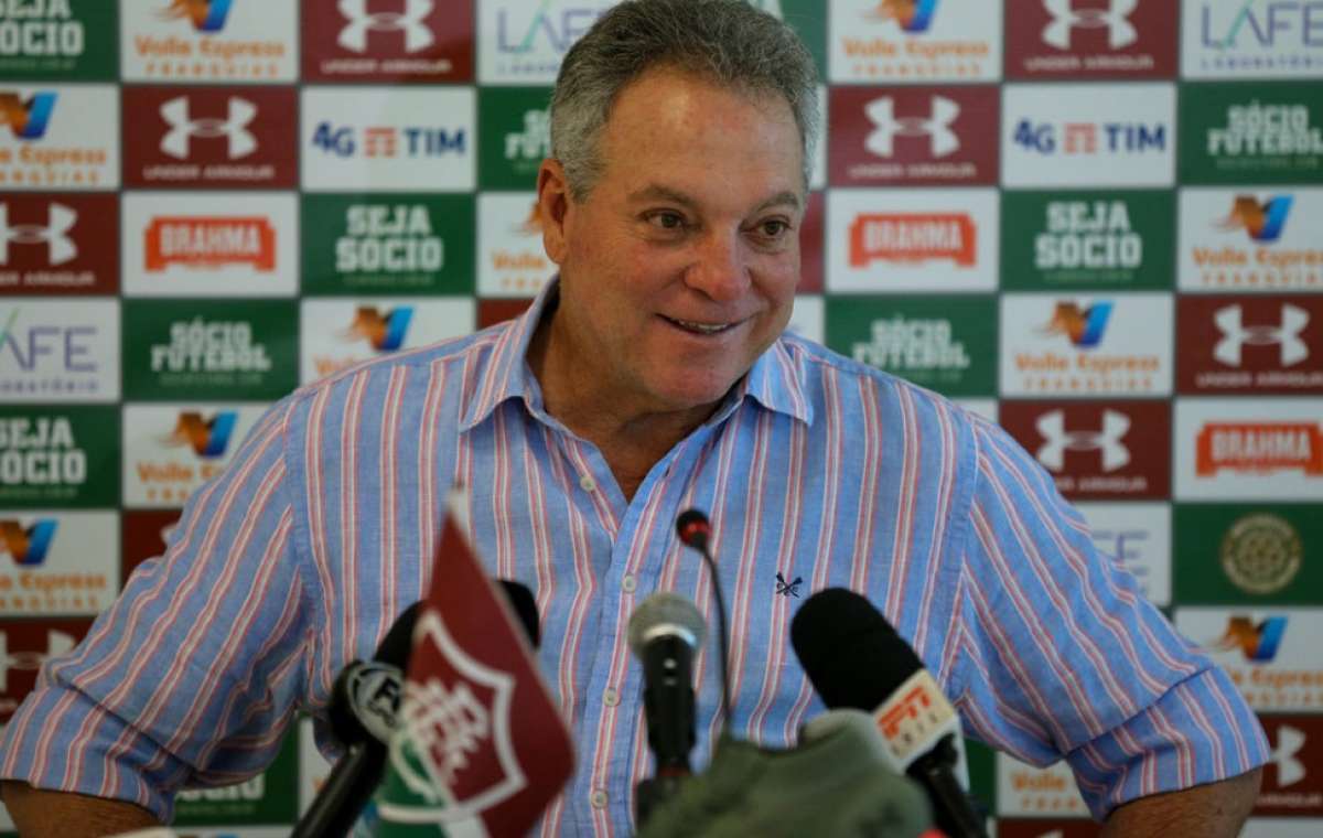 Abel fez muitos elogios ao novo zagueiro tricolor - Lucas Merçon - FFC