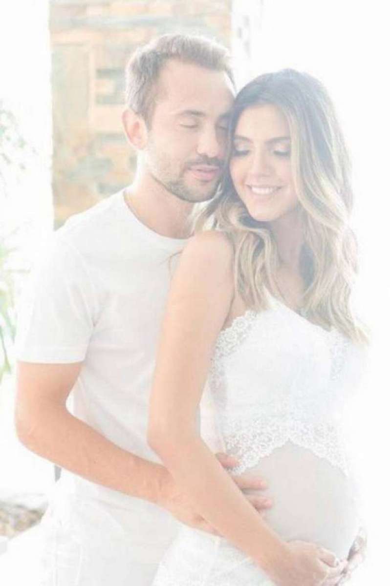 Mulher de Éverton Ribeiro, Marilia Nery, está com dificuldades na gravidez - Reprodução Instagram