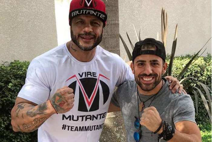 Kleber Bambam e Kaysar posam juntos