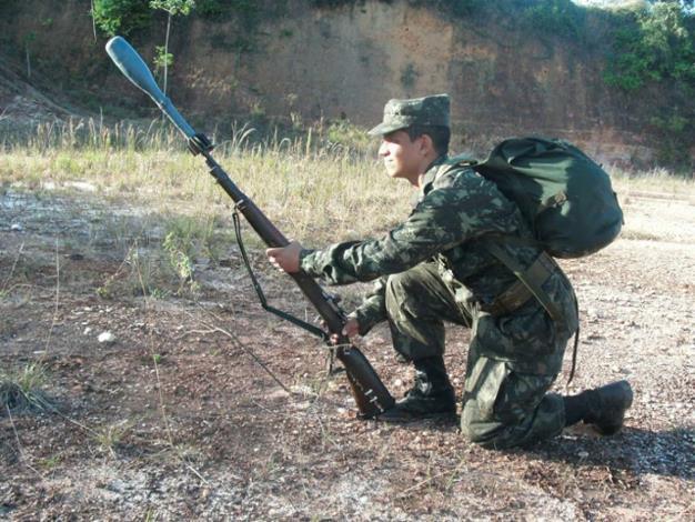 Servi�o Militar tem limite de perman�ncia de 8 anos; n�o h� possibilidade de seguir carreira militar