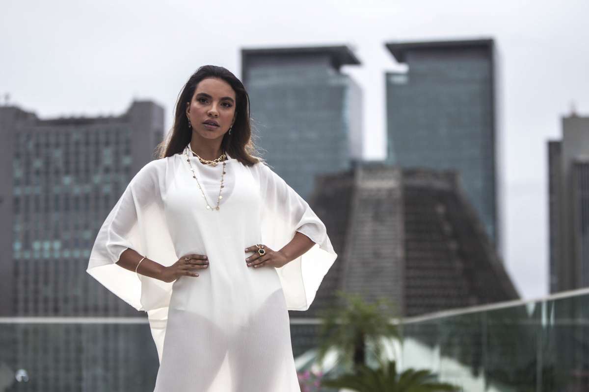 Ensaio D Mulher - Atriz Gabriela Moreyra, que estará na próxima novela das 21h, 