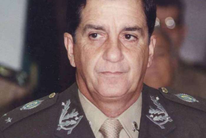 O presidente do Clube Militar, Gilberto Pimentel, disse que o documento da CIA 'n�o vale um tost�o furado'