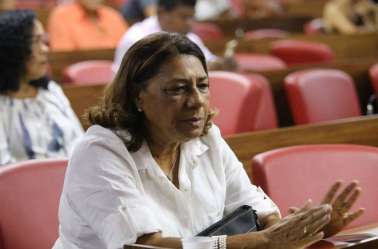 Bloco Mulheres Brilhantes promove desfile em Vila Isabel, neste sábado