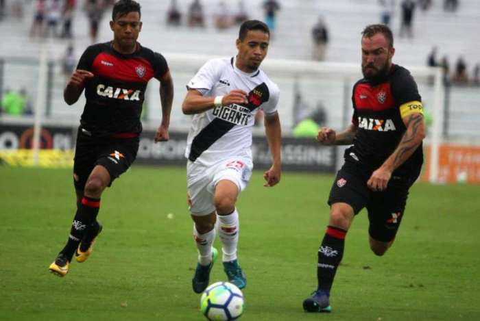 Vasco foi derrotado pelo Vit�ria por 3 a 2